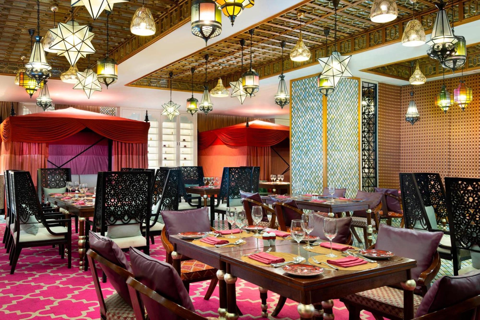 Le Meridien Dhaka Exterior photo