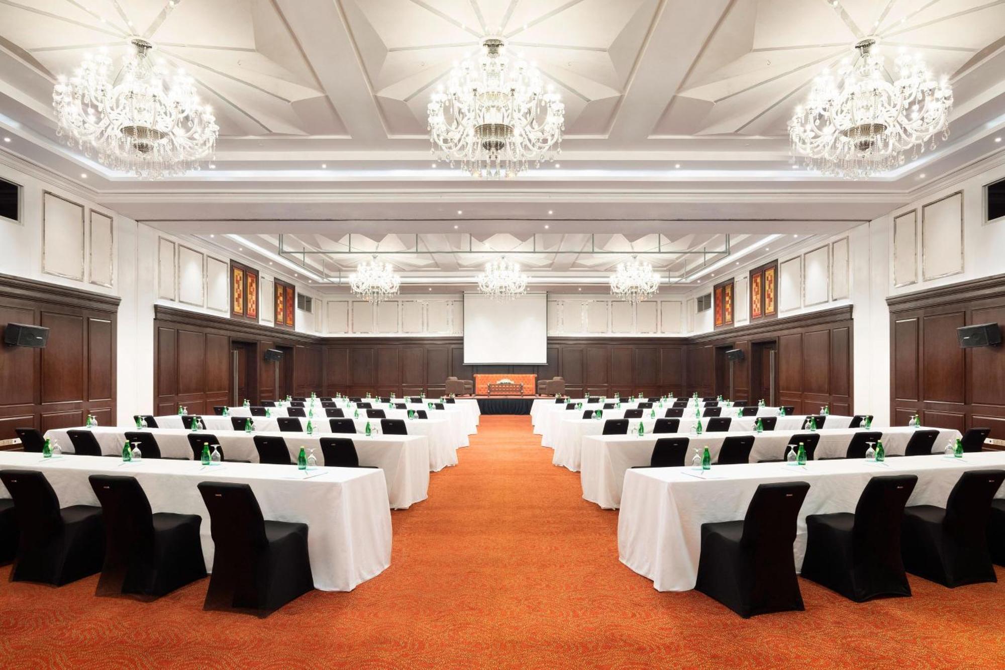 Le Meridien Dhaka Exterior photo